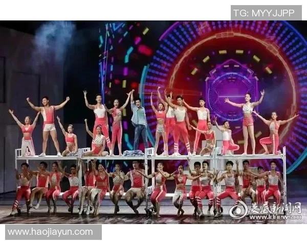 绿茵巨星跨界综艺舞台激情比拼展现别样风采 绿茵巨星跨界综艺舞台激情比拼展现别样风采