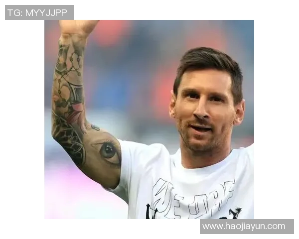 以足球球星头像纹身展现热血与激情的独特个性表达方式 以足球球星头像纹身展现热血与激情的独特个性表达方式